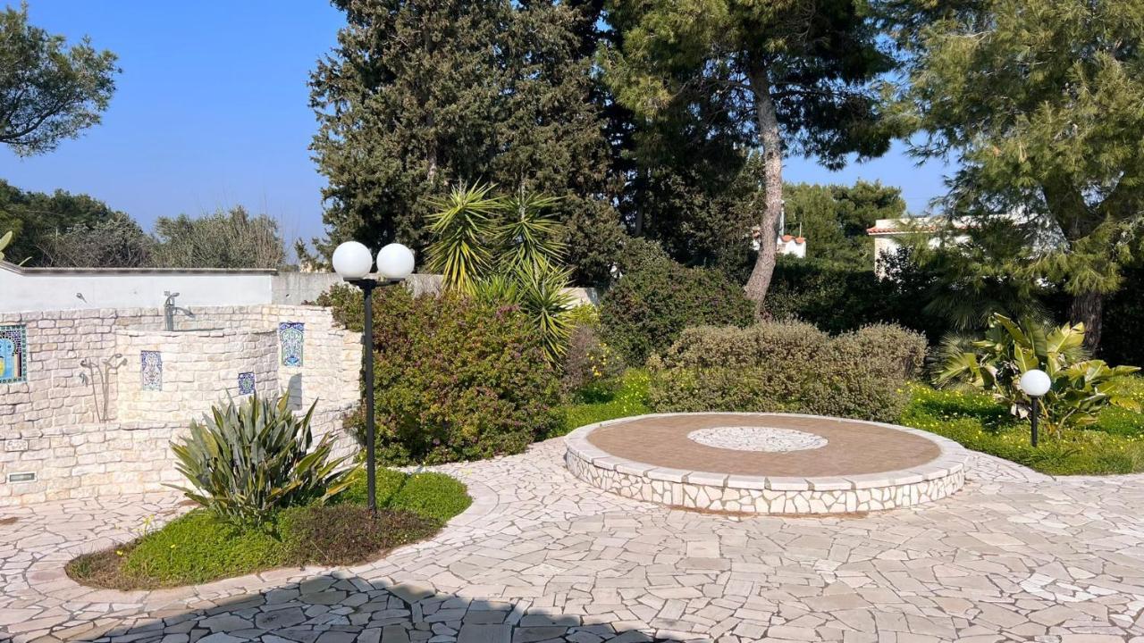 Villa Eugenia In Campomarino Di Maruggio, Puglia - Casa Vacanze Exteriör bild