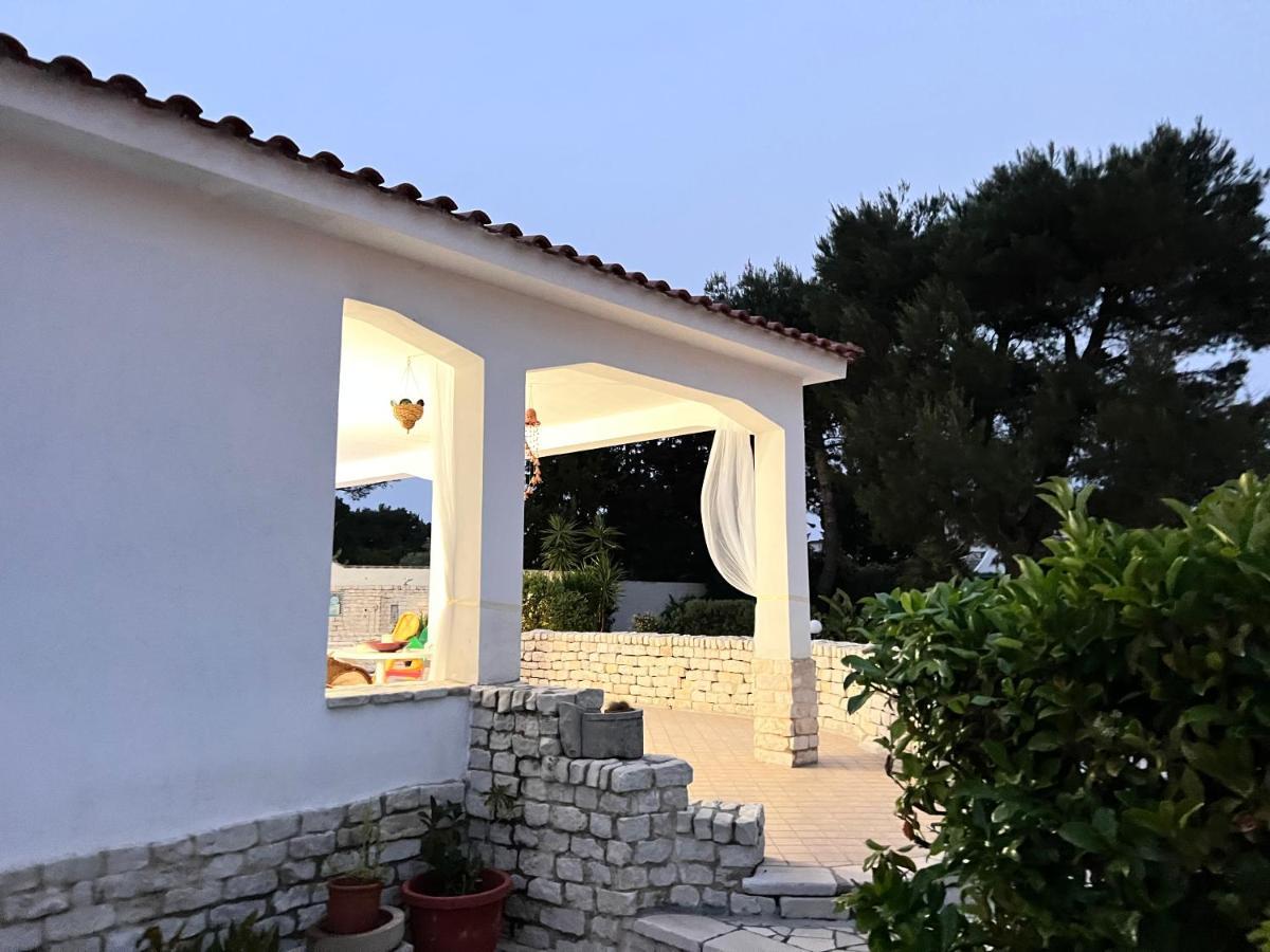 Villa Eugenia In Campomarino Di Maruggio, Puglia - Casa Vacanze Exteriör bild